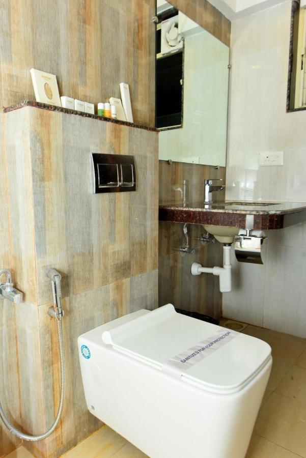 Boshan Hotels Mapusa Exterior foto