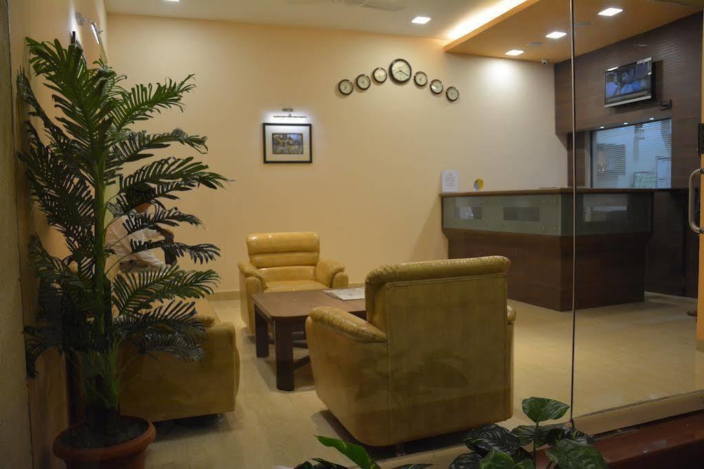 Boshan Hotels Mapusa Exterior foto