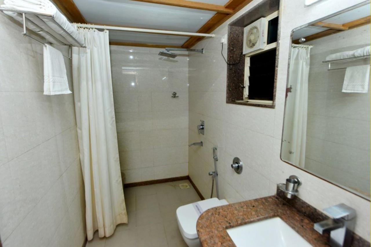 Boshan Hotels Mapusa Exterior foto